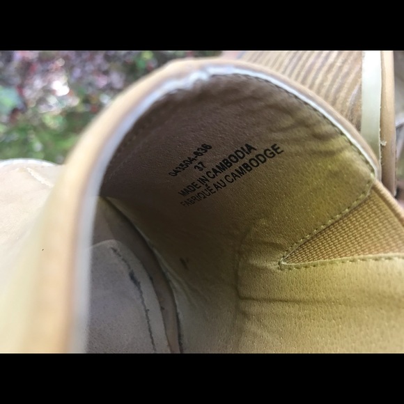 Alberto Mules - Picture 4 of 5